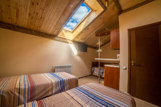 Отель Теремок Московский Тверь Трехместный номер «Комфорт»-10