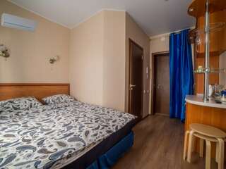 Отель Теремок Московский Тверь Стандартный двухместный номер с 1 кроватью или 2 отдельными кроватями-1